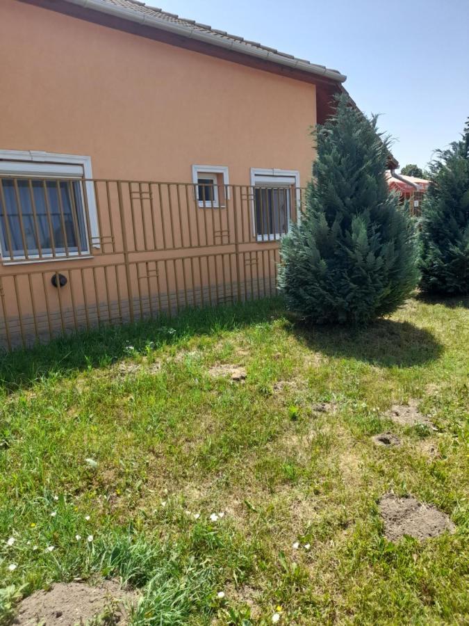 Thermál Apartman Tiszafüred Exterior foto